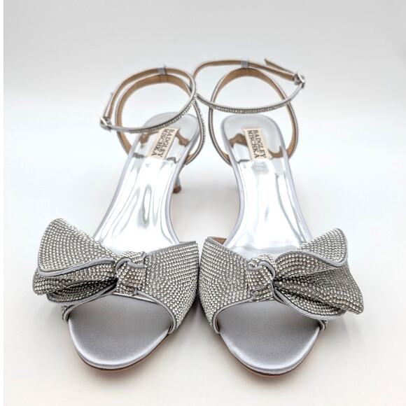 Badgley Mischka Remi Crystal Embellished Ruffle Bow Sandals Womens Size US9 EU40 - Picture 2 of 11